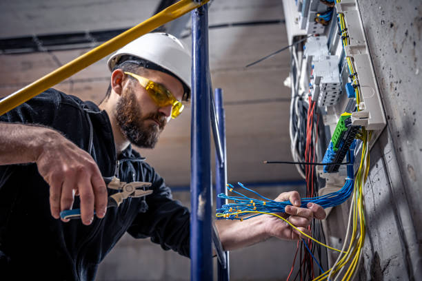 Best Affordable Emergency Electrician  in St Helen, MI